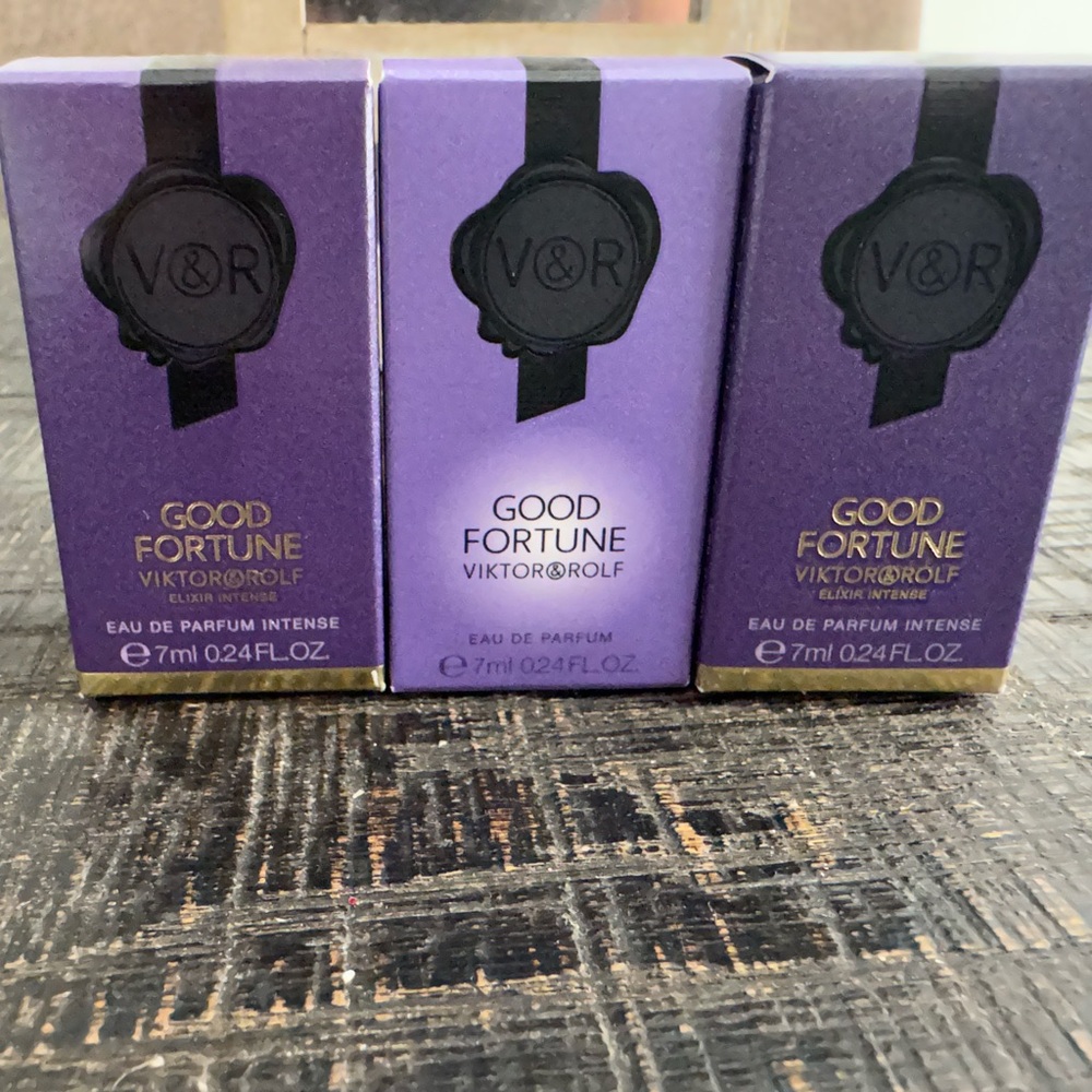 Viktor & Rolf Good Fortune Perfume in Purple and Gold